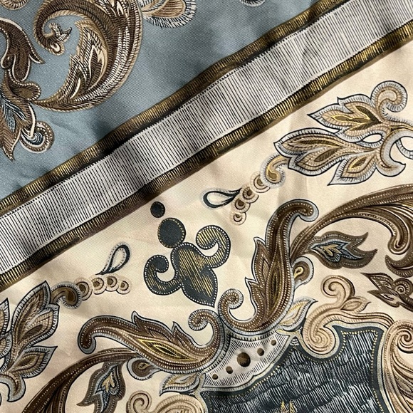 Vintage Silk Worth Brand Blue and Gold Scarf Knight In Armor Theme - Picture 4 of 12